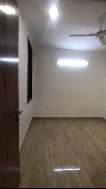 Room in 3 BHK Builder Floor at Govindpuri – for Sale
