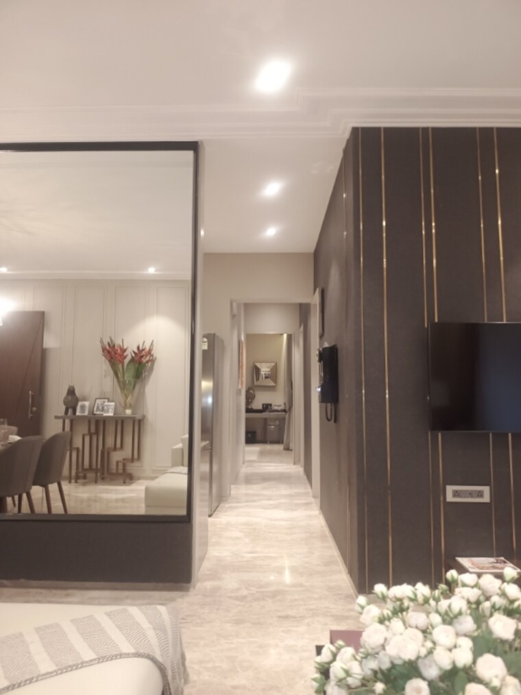 Living Room, shapoorji-pallonji-sarova 3 Bedroom 1076 Sq.Ft. Apartment In Kandivali East Mumbai 8275365