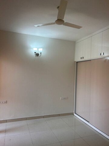 Room in 3 BHK Apartment at Prestige Finsbury Park Hyde, Bagaluru  – for Rent