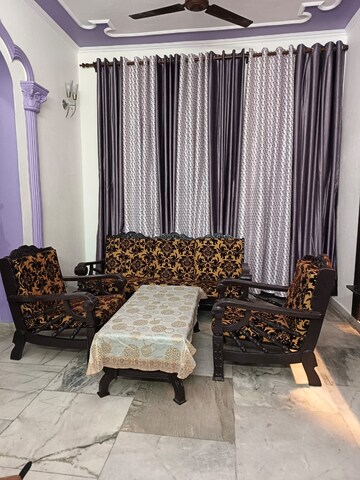 2 BHK Apartment For Rent in Bana Enclave Shipra Suncity Ghaziabad  8275374