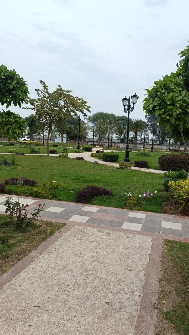 Plot For Sale in Omaxe City - Omaxe Heights