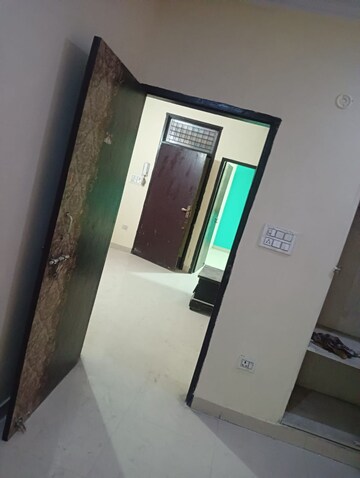 2 BHK Builder Floor For Rent in Dwarka Mor