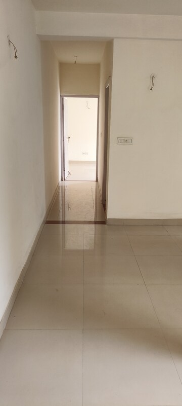 Building Lobby in 2 BHK Builder Floor at BPTP Parkland Pride, Sector 77 – for Sale