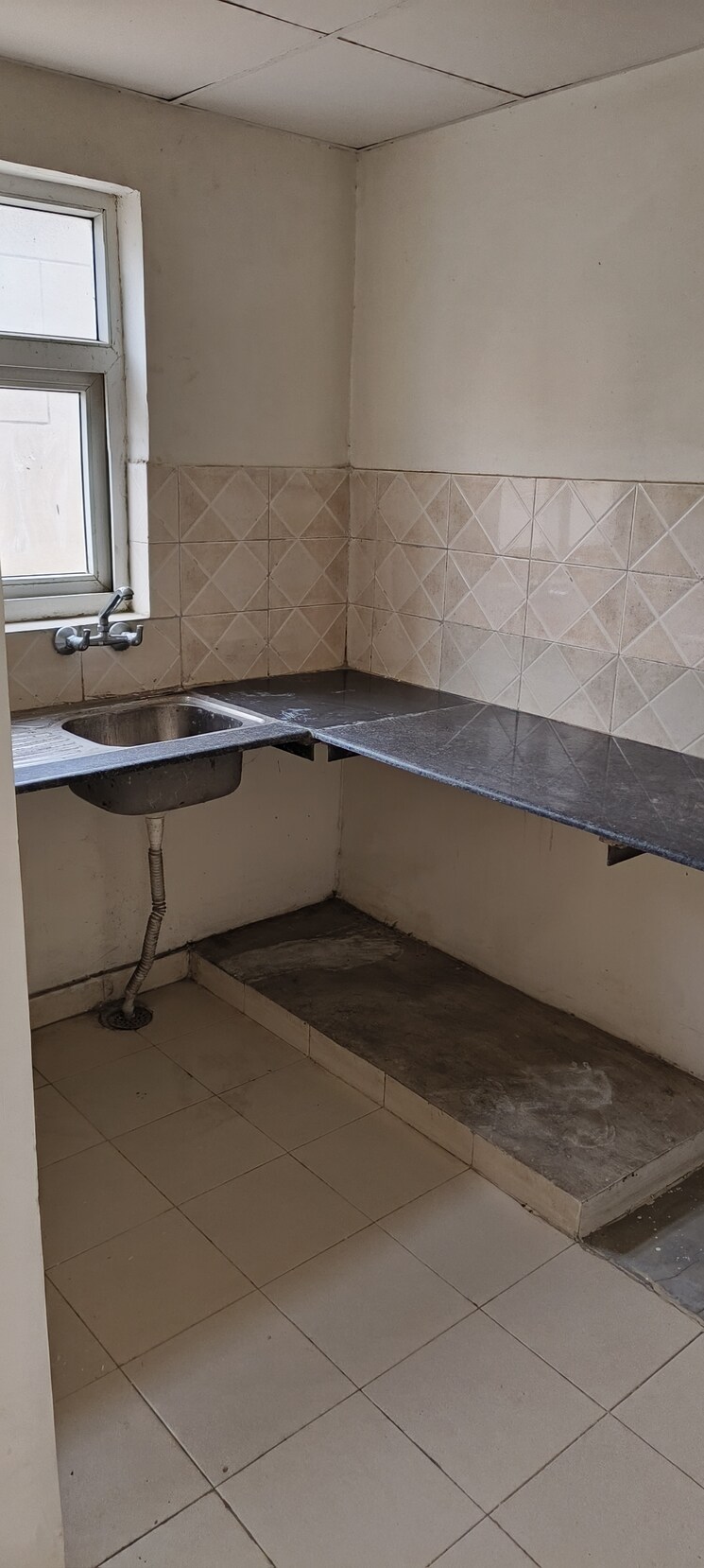 Kitchen, bptp-parkland-pride 2 Bedroom 1044 Sq.Ft. Builder Floor In Sector 77 Faridabad 8275505