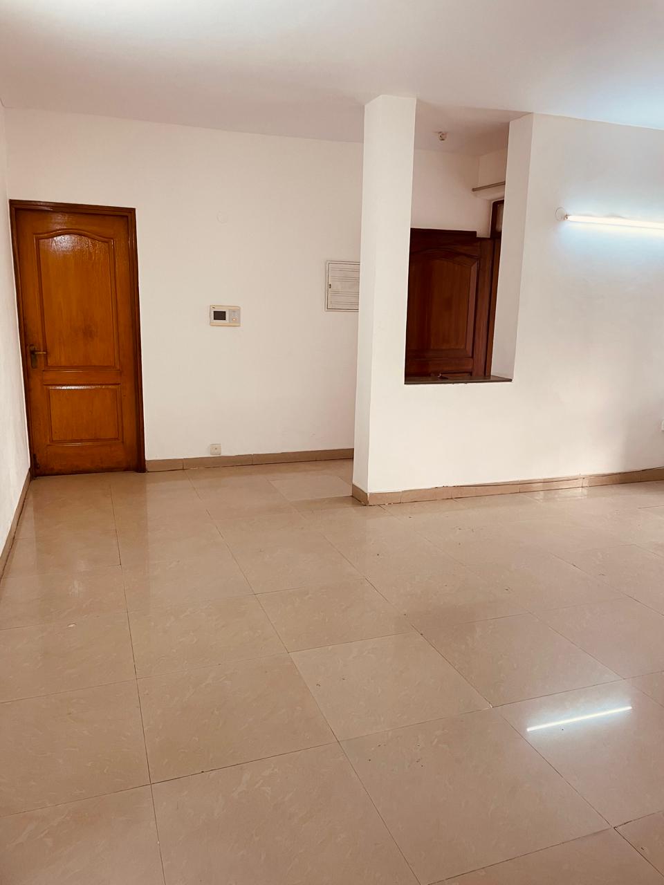 3.5 BHK + Servant Room Builder Floor For Sale in Vipul World Floors