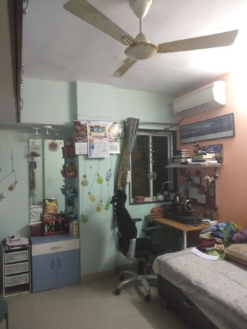 Bedroom in 2 BHK Builder Floor at Sai Prasad Warje, Warje – for Rent