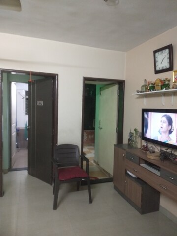 Living Room in 2 BHK Builder Floor at Sai Prasad Warje, Warje – for Rent