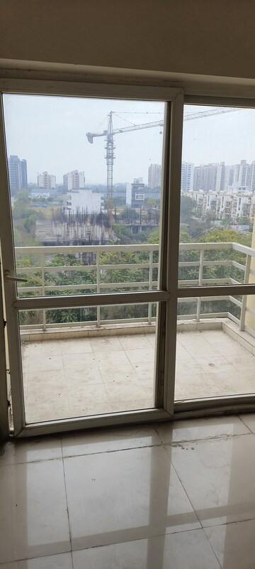Balcony in 2 BHK Builder Floor at BPTP Parkland Pride, Sector 77 – for Sale