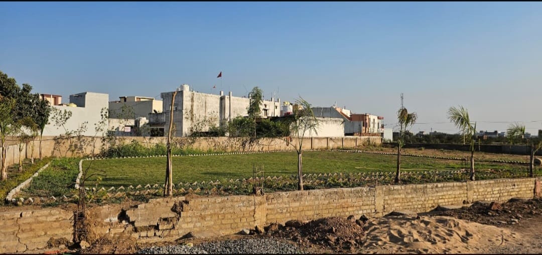 Plot For Sale in Dream Residency Tnc 