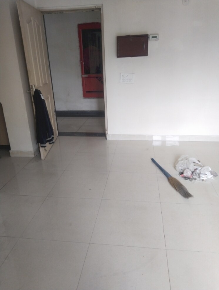 Bathroom, maxblis-grand-kingston 1 Bedroom 615 Sq.Ft. Apartment In Sector 75 Noida 8275903