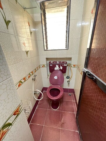 Bathroom in 2 BHK Apartment at Andheri Green Field Towers, Jogeshwari East – for Rent