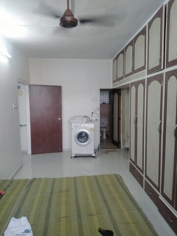 Bedroom in 1 BHK Apartment at Sun N Sea, Andheri West – for Rent