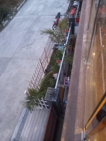 Balcony in 6 BHK Villa at Adarsh Panache Heights, Kulhan – for Sale