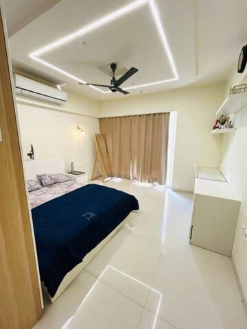 Bedroom in 3 BHK Apartment at Soham Crystal Spires, Ghodbunder Road – for Rent