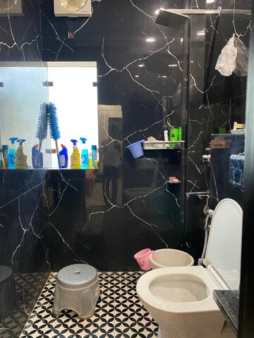 Master Bedroom in 3 BHK Builder Floor at Paschim Vihar – for Rent