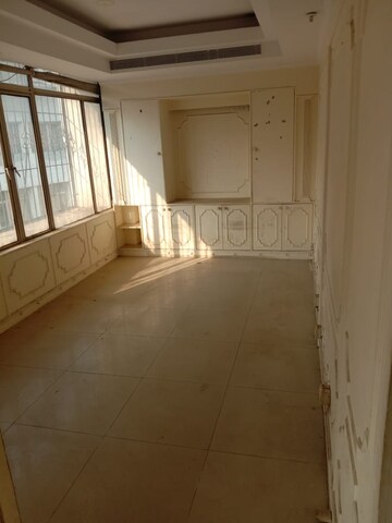  Office Space For Rent in Green Park