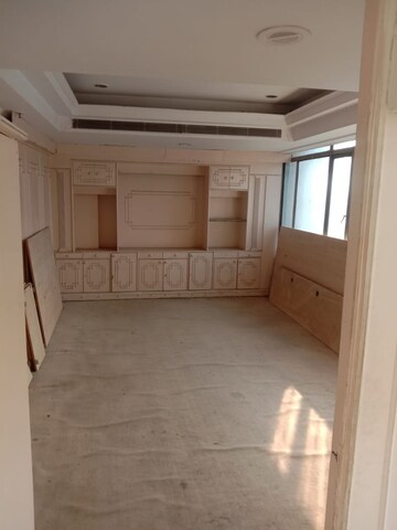 Team Area in  Office Space at Green Park – for Rent