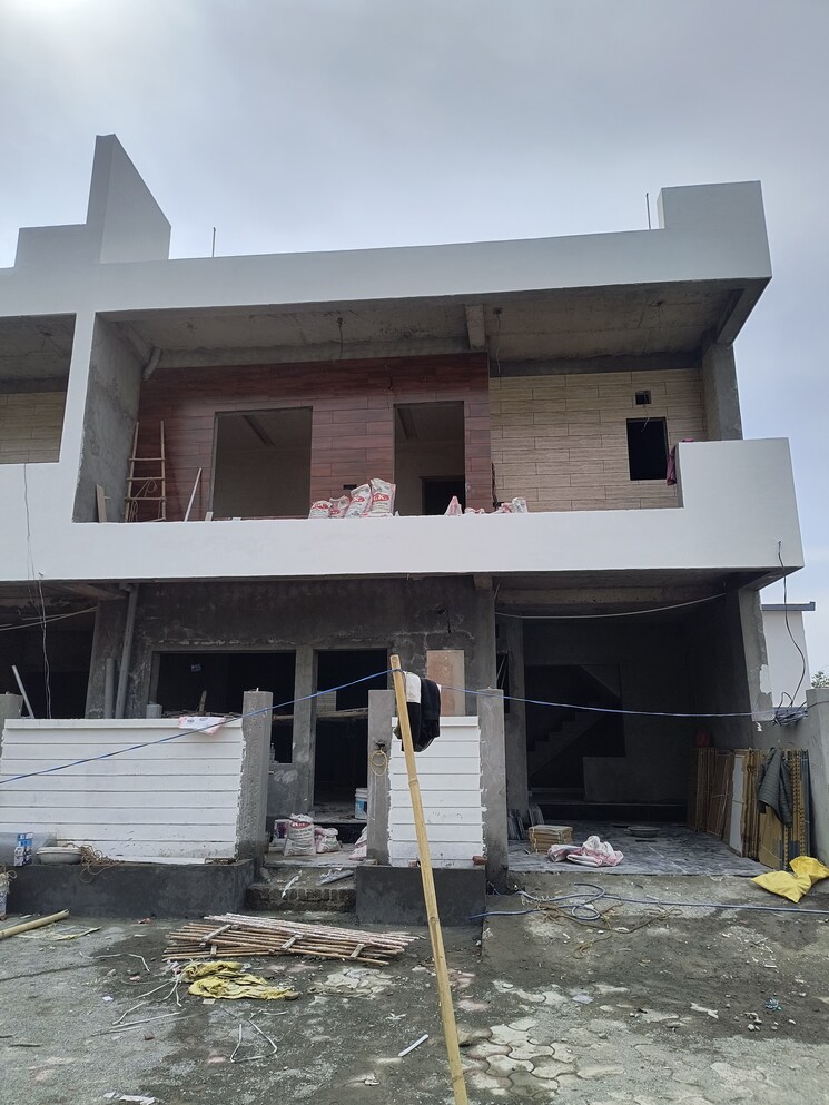 Kitchen, sahastradhara road 3.5 Bedroom 130 Sq.Yd. Villa In Sahastradhara Road Dehradun 8276267