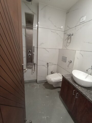 Bathroom in 3 BHK Builder Floor at Paschim Vihar – for Rent
