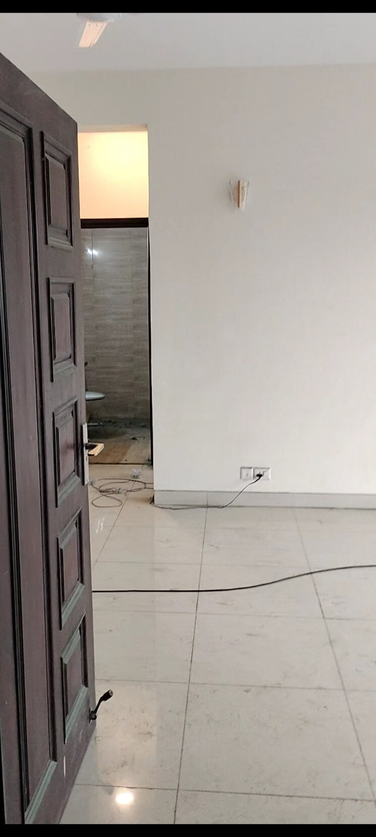 Bathroom, bptp-amstoria 3 Bedroom 2384 Sq.Ft. Apartment In Sector 102 Gurgaon 8276275