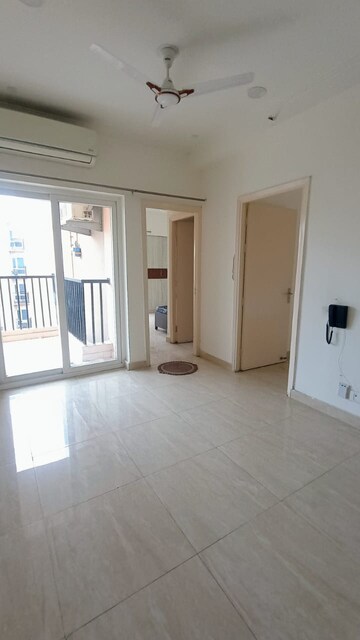 Room in 2 BHK Apartment at Gaur City 2 - 14th Avenue, Sector 16c Greater Noida – for Sale