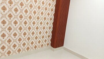 Furnished Amenities in 3 BHK Builder Floor at Mahavir Enclave 1 – for Sale