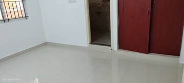 Room in 2 BHK Builder Floor at Hsr Layout – for Rent