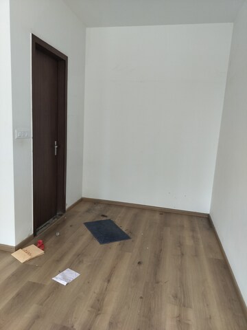 Bedroom in 3.5 BHK Apartment at Amanora Adreno Towers, Hadapsar – for Rent