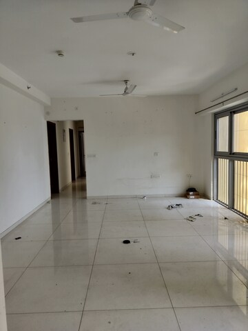 Building Lobby in 3.5 BHK Apartment at Amanora Adreno Towers, Hadapsar – for Rent