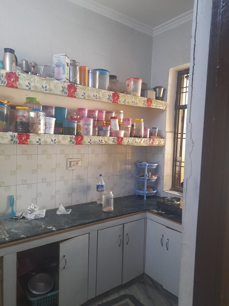 Kitchen, kalindipuram colony 3 Bedroom 100 Sq.Yd. Independent House In Kalindipuram Colony Agra 8276742