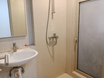 Master Bedroom in 1 RK Apartment at Hiranandani Fortune City, New Panvel – for Rent
