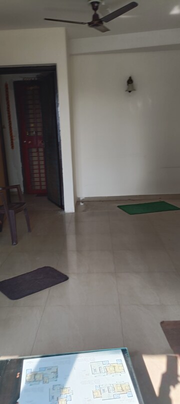 2 BHK Apartment For Rent in MCC Signature Heights, Raj Nagar Extension