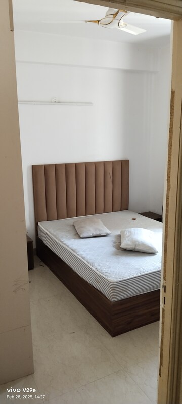 Bedroom in 2 BHK Apartment at Shree Vardhman Mantra, Sector 67 – for Rent