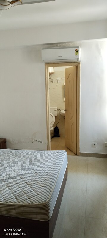 Bathroom in 2 BHK Apartment at Shree Vardhman Mantra, Sector 67 – for Rent