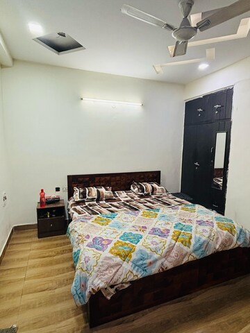 Bedroom in 3 BHK Builder Floor at Orchid Island, Sector 51 – for Rent