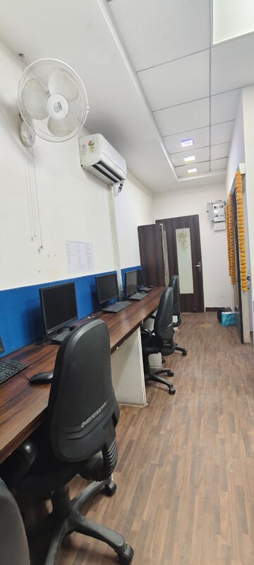  Office Space For Rent in Sector 2
