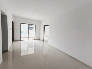 Room in 2 BHK Apartment at Earnest Green Life, Hinjewadi – for Rent