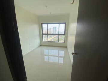 Living Room in 2 BHK Apartment at Kalpataru Paramount, Kapur Bawdi – for Rent