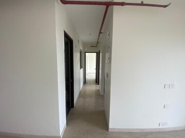 Corridor in 2 BHK Apartment at Kalpataru Paramount, Kapur Bawdi – for Rent