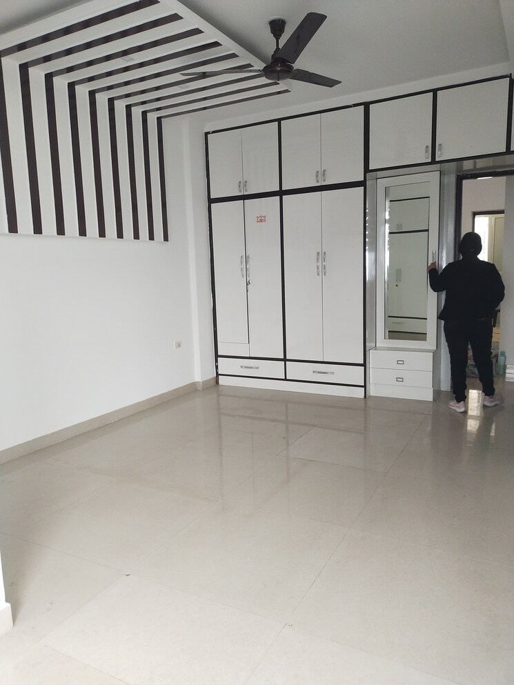 undefined, bhawna-apartment 4 Bedroom 3150 Sq.Ft. Apartment In Sector 43 Gurgaon 8277017