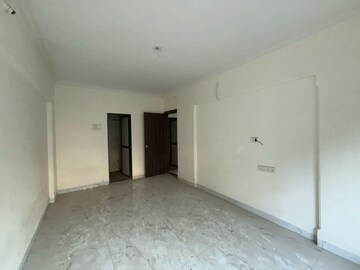 Room in 2 BHK Apartment at Seawoods West – for Sale