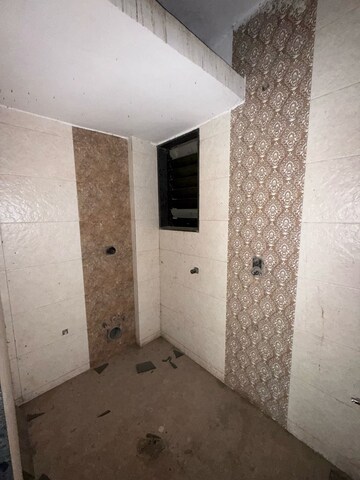  2 BHK Apartment at Seawoods West – for Sale