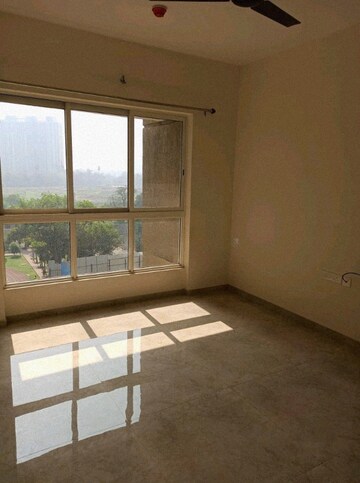 2 BHK Apartment For Rent in Lodha Amara Tower 44, Kolshet Road