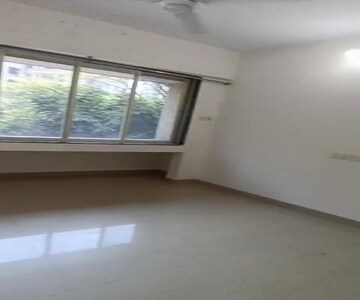 Room in 2 BHK Apartment at Matunga East – for Rent