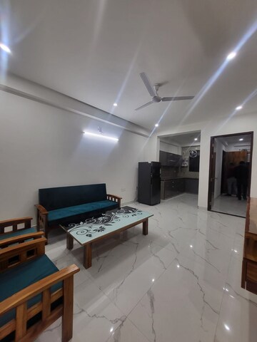 Living Room in 3 BHK Builder Floor at Super Mart 1, Sector 27 – for Rent