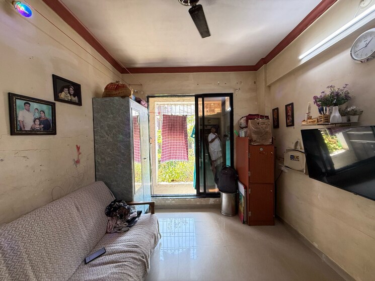 Living Room, seawoods west 1 RK 350 Sq.Ft. Apartment In Seawoods West Navi Mumbai 8277751