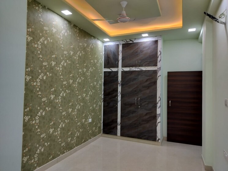 Room, jagatpura 4 Bedroom 100 Sq.Yd. Villa In Jagatpura Jaipur 8277758