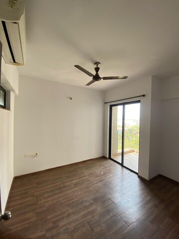 Bedroom in 1 BHK Apartment at Lodha Palava City Lakeshore Greens, Dombivli East – for Rent
