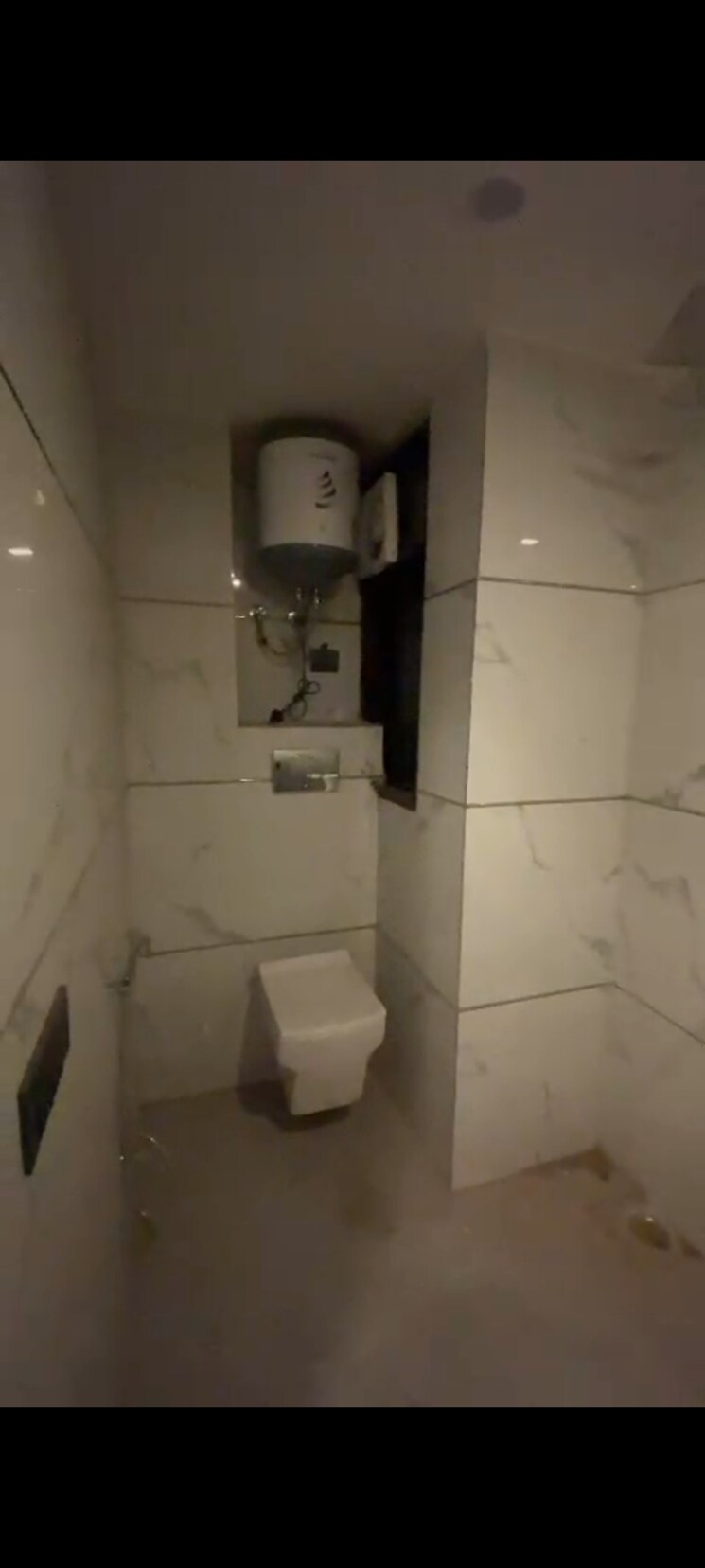 Bathroom, rajpur khurd extension 3 Bedroom 1440 Sq.Ft. Apartment In Rajpur Khurd Extension Delhi 8277975