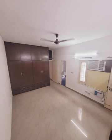 Room in 2 BHK Independent House at Sector 87 – for Sale
